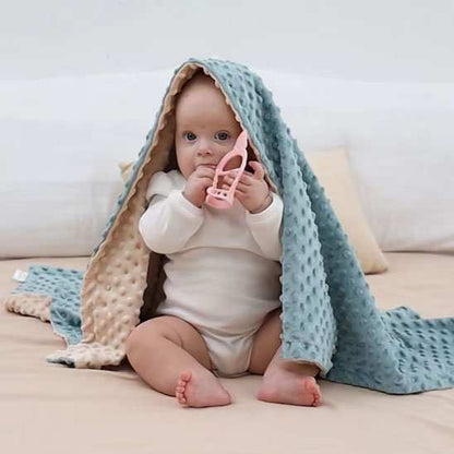 bebe en dessous de sa  ouverture bébé