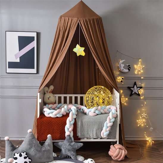 Ciel de lit bébé marron