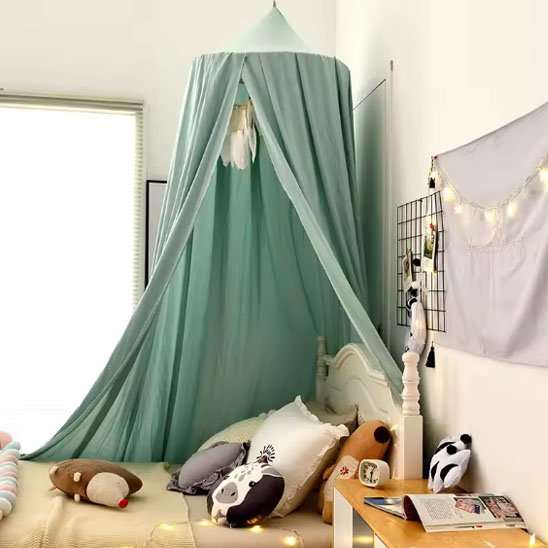 Ciel de lit bébé vert eau