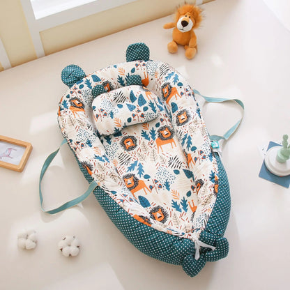 réducteur de lit bébé vert